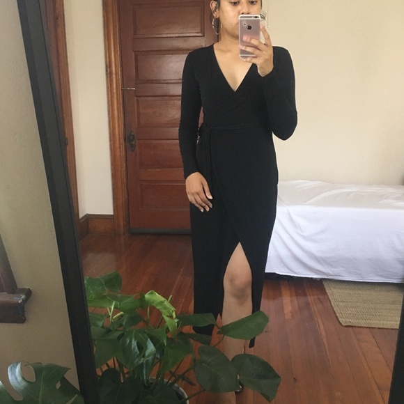 Dress - Picture 2 of 4